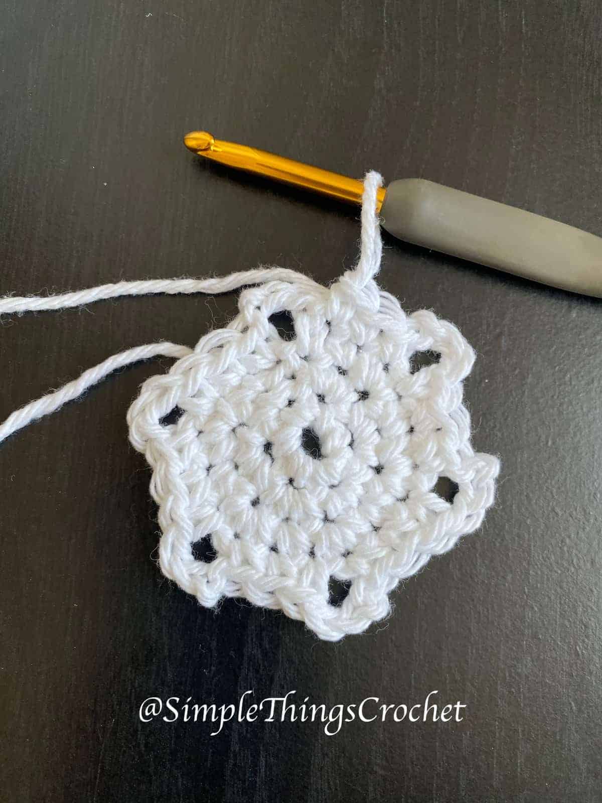 Cute Snowflake Coasters Crochet Pattern Guide